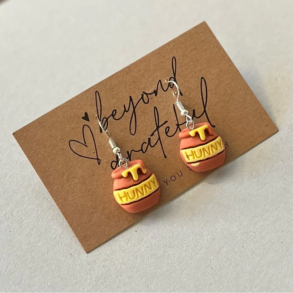 Hunny Pot Earrings - Picture 1 of 2